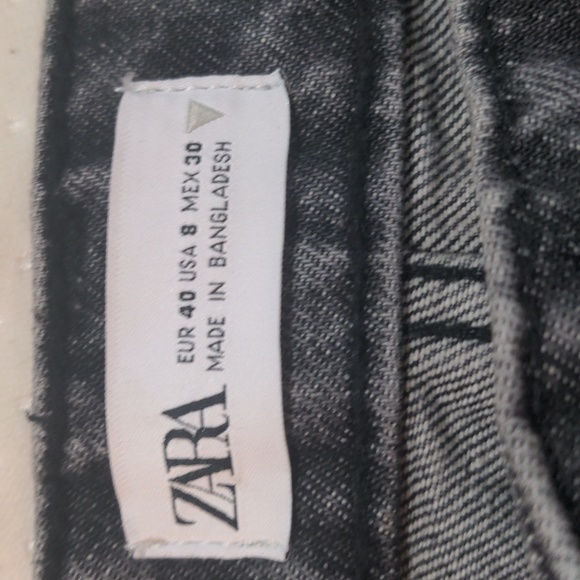 Nwt Black jean shorts - Picture 2 of 3